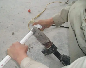 衡东漏水维修电话